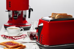 Small kitchen appliances as fire hazards